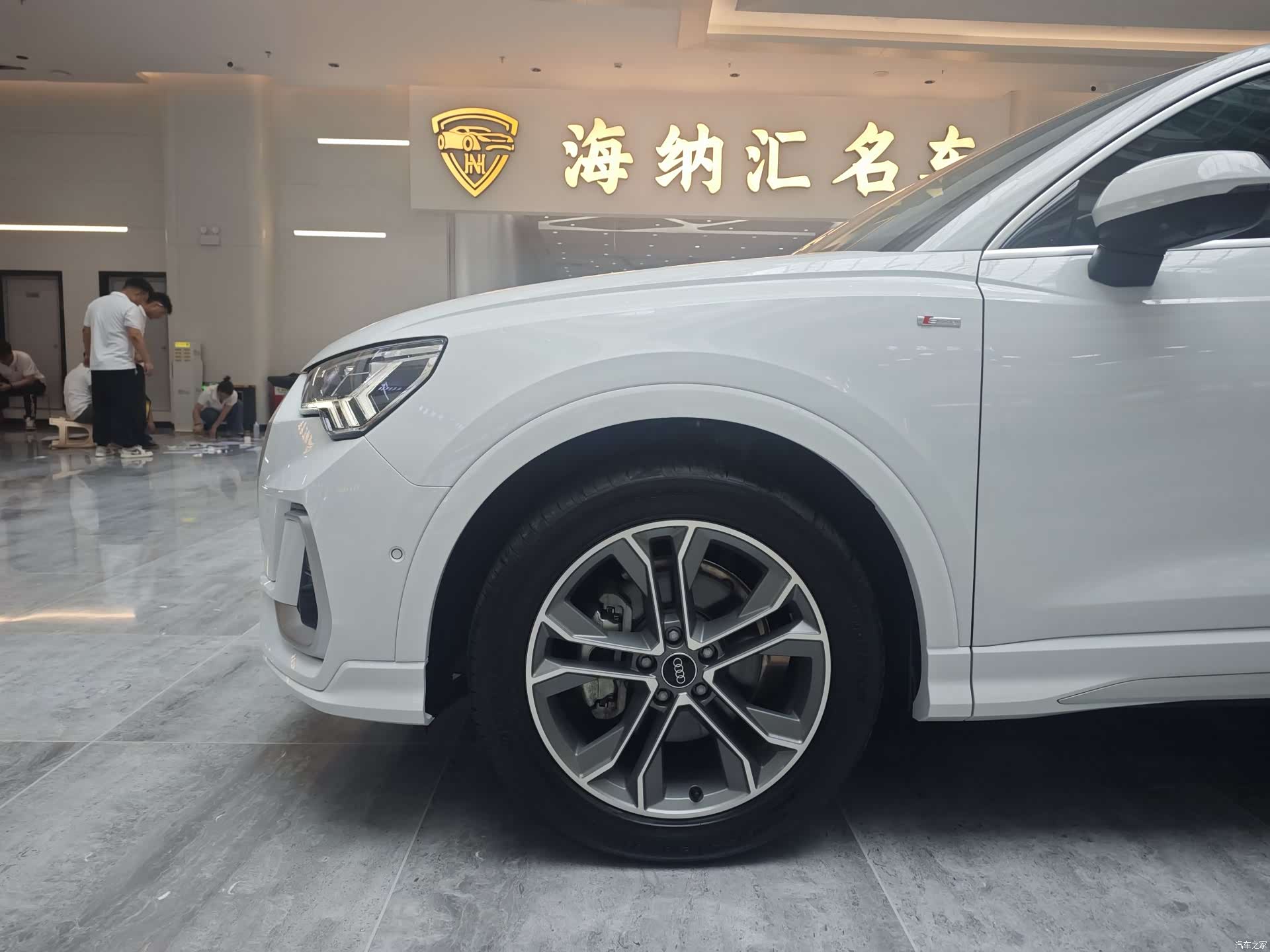 Audi Q3, 2025 6