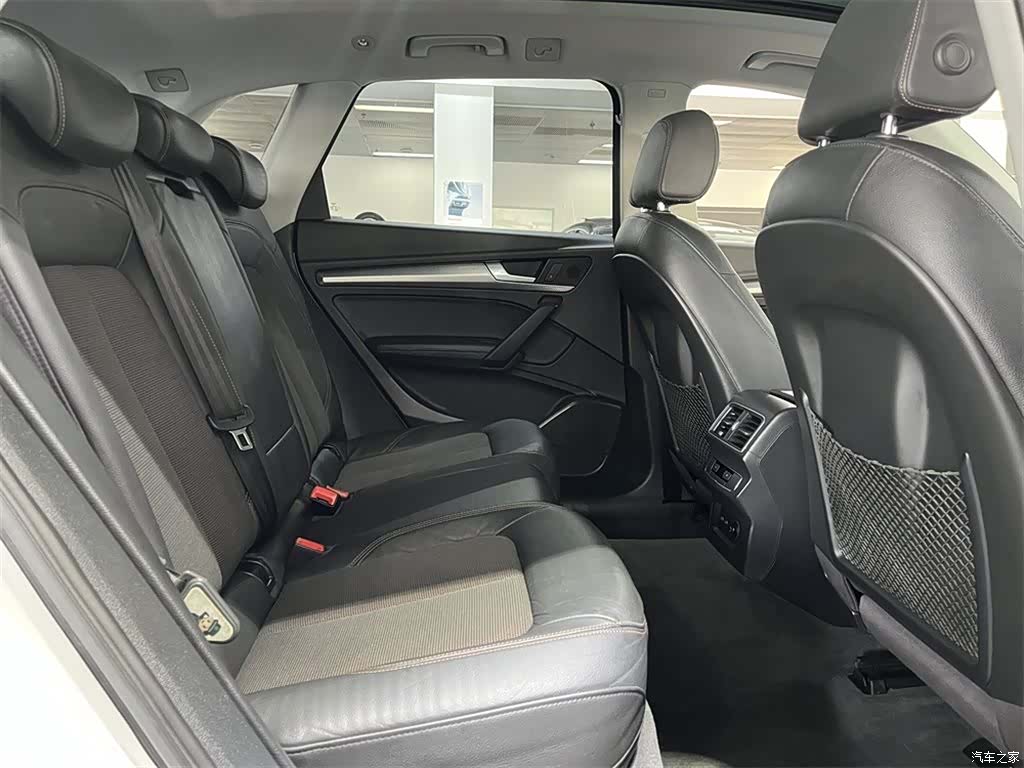 Audi Q5L, 2018 7