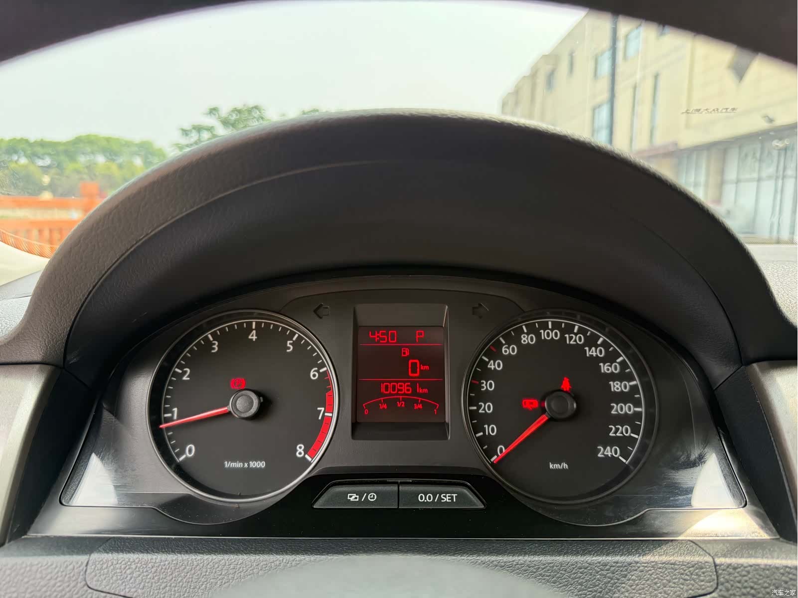 Volkswagen Santana, 2015 7