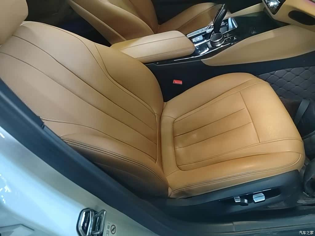 BMW 5 Series, 2018 25