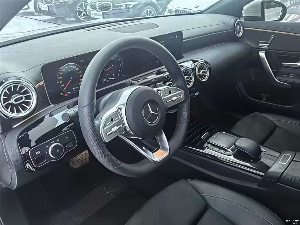 Mercedes-Benz A-Class, 2020 все фото