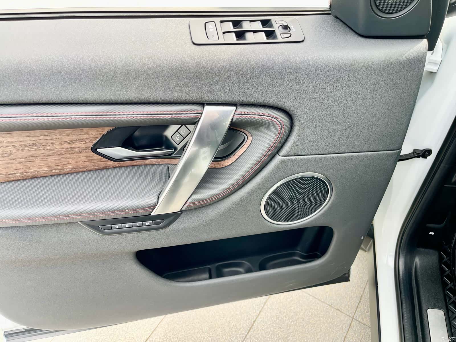 Land Rover Discovery, 2020 7