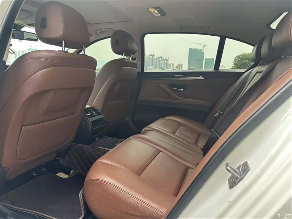 BMW 5 Series, 2016 13