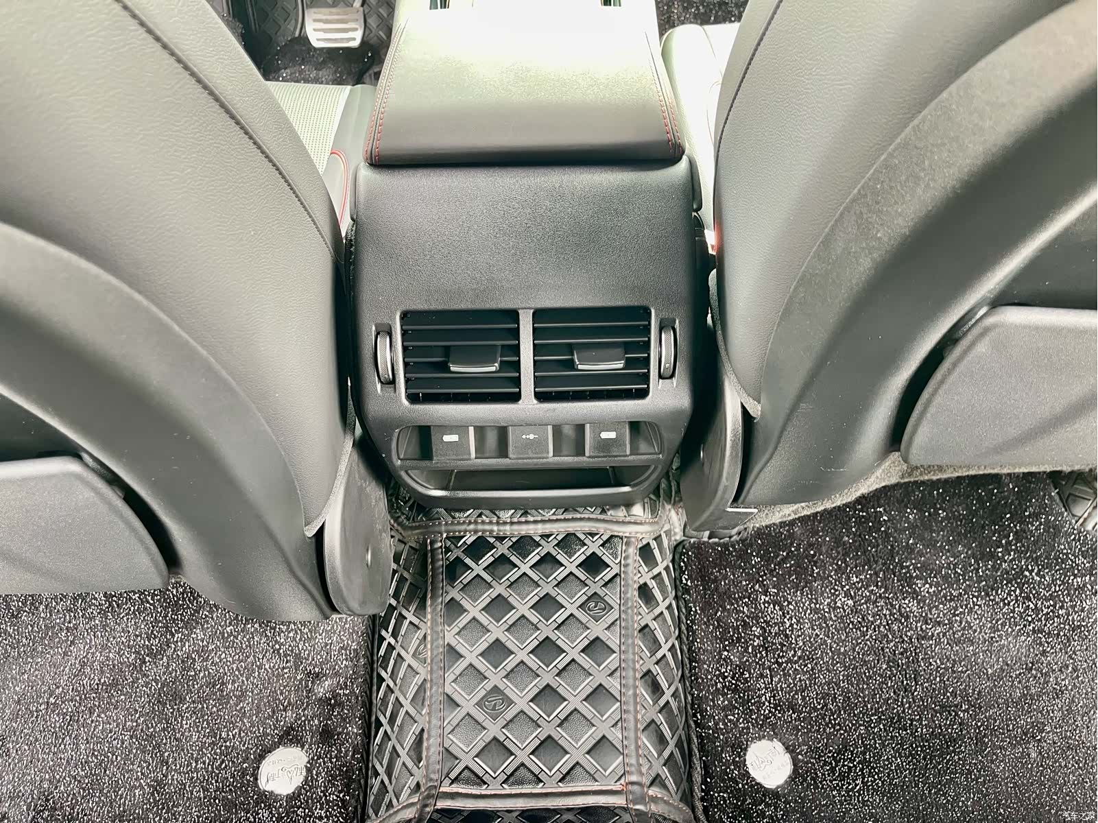 Land Rover Discovery, 2020 17
