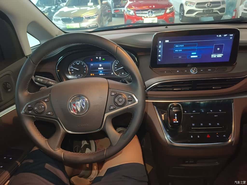 Buick GL8, 2022 10