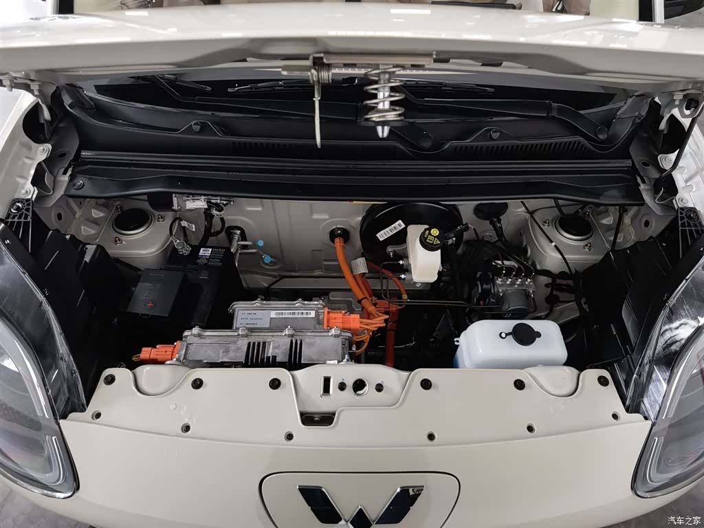 Wuling MINIEV, 2025 6