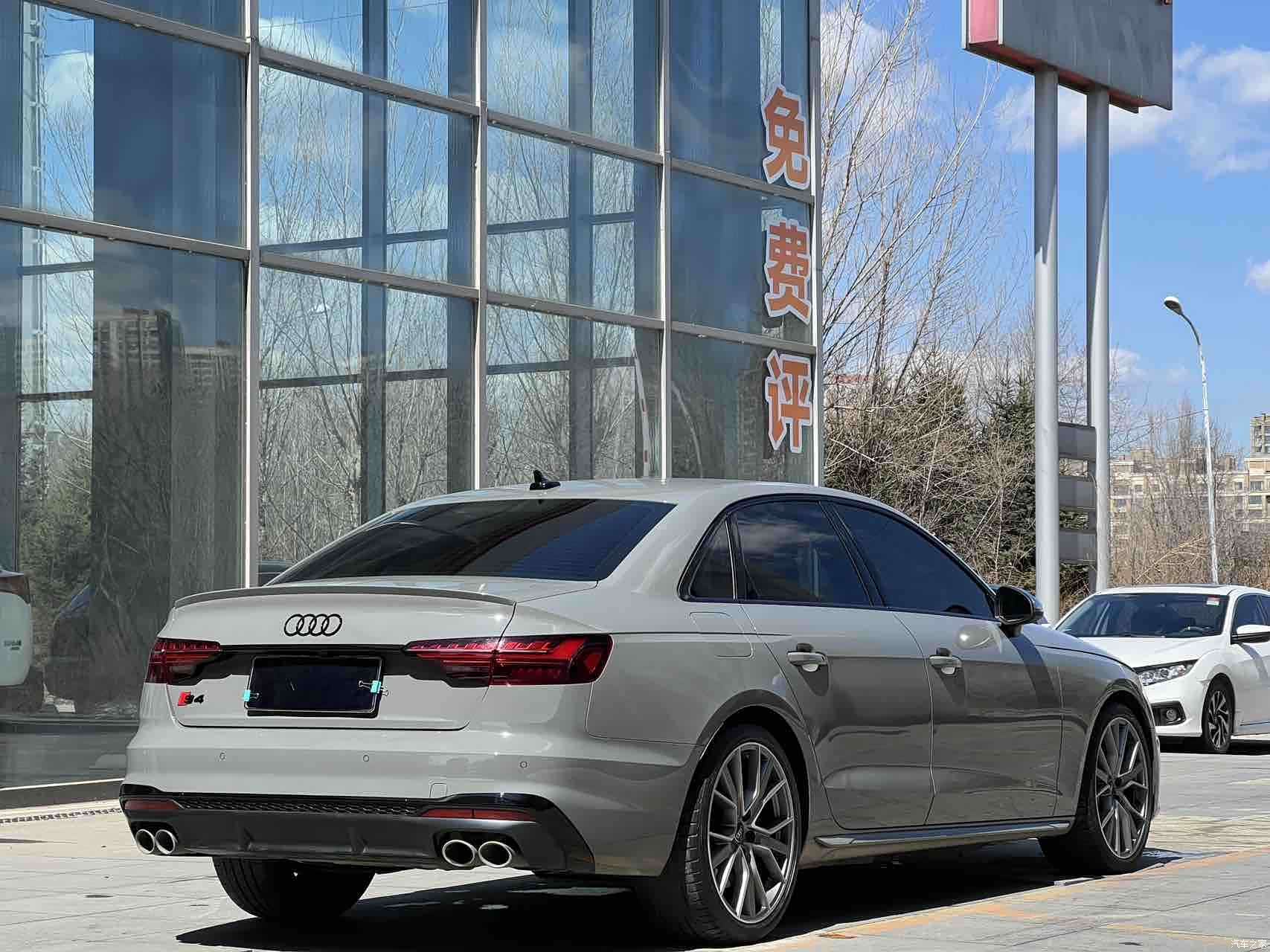 Audi S4, 2023 все фото