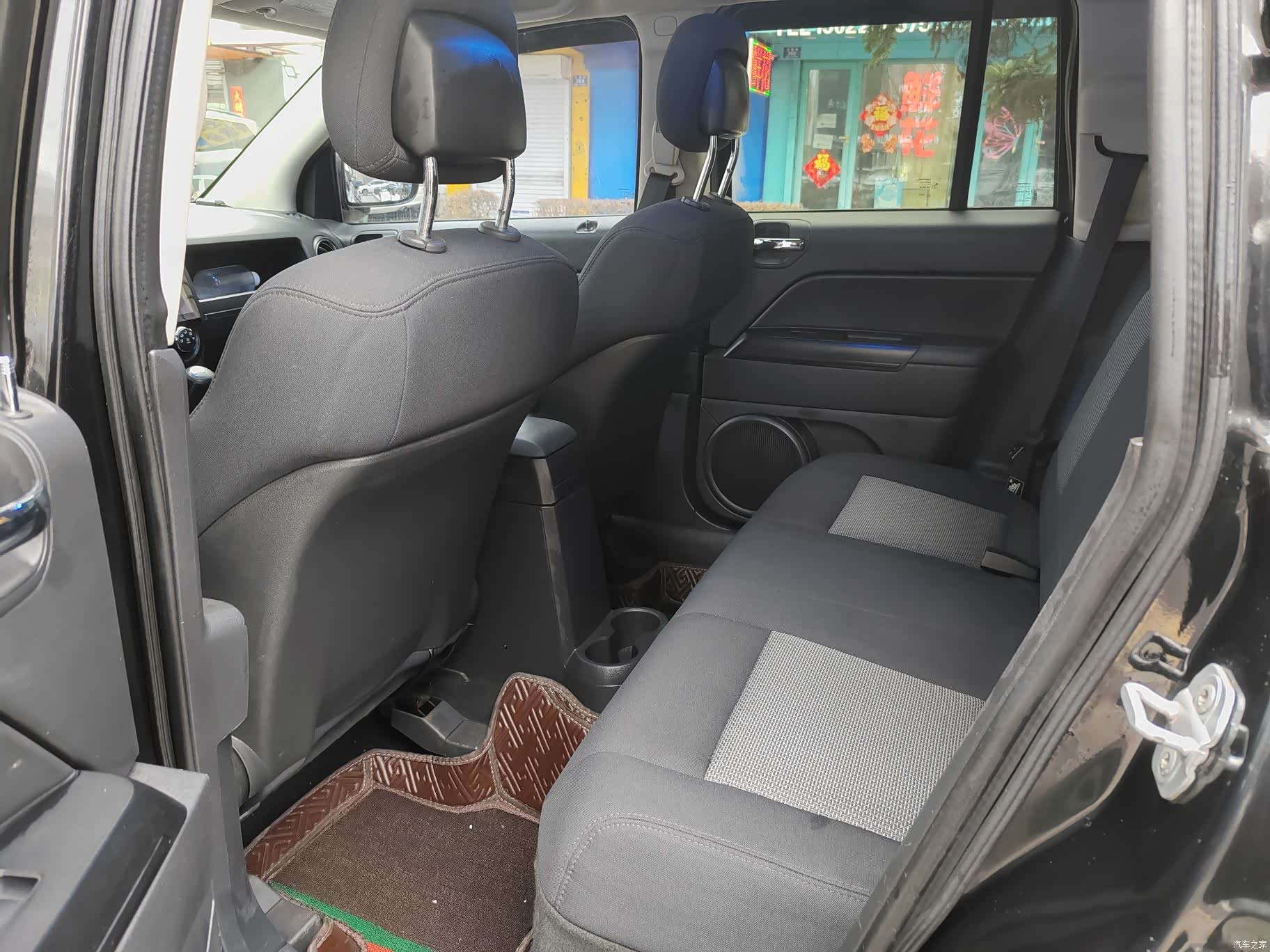 Jeep Compass, 2010 9
