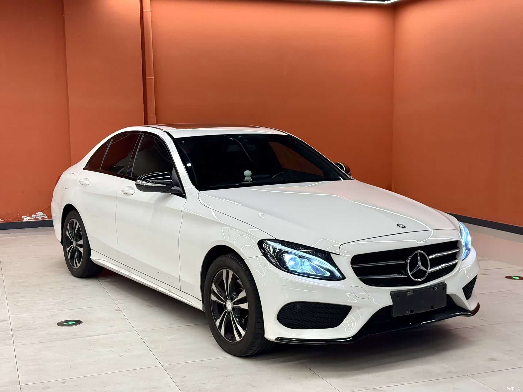 Mercedes-Benz C-Class, 2015 3