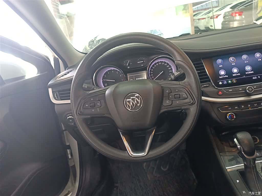 Buick Verano, 2020 11