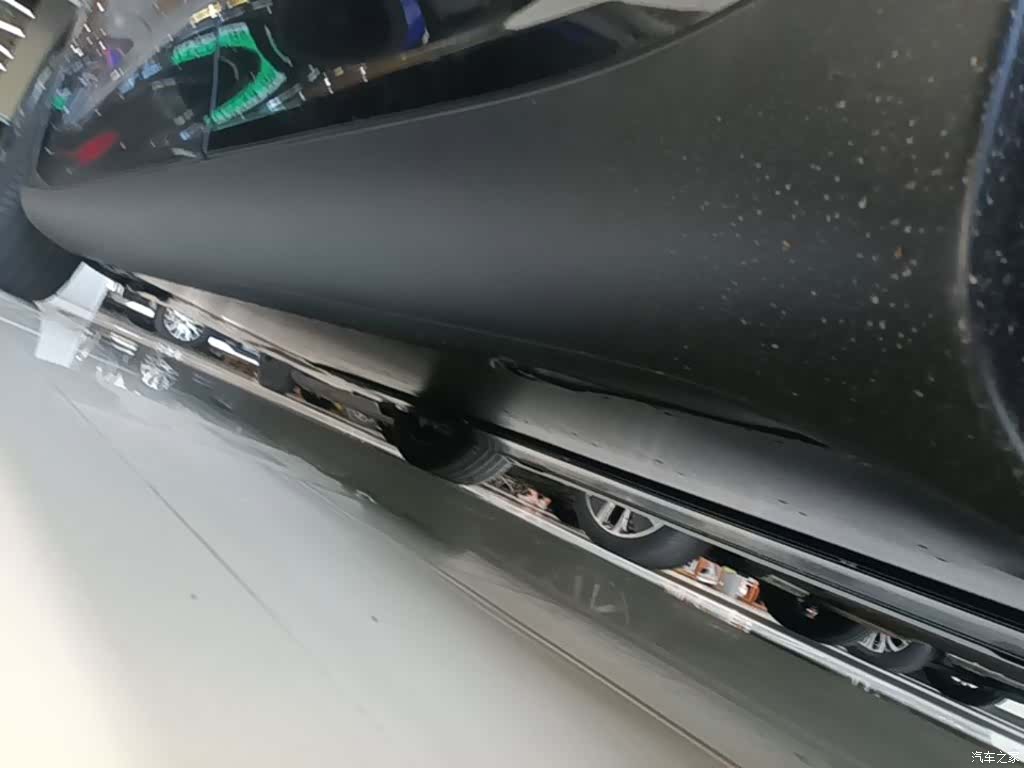 Tesla Model Y, 2026 22