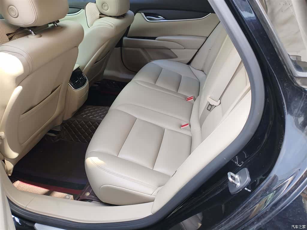 Cadillac XTS, 2017 17