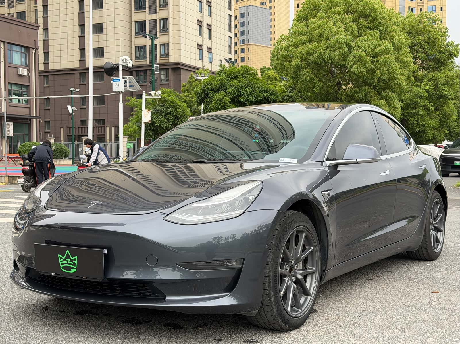 Tesla Model 3, 2019 1
