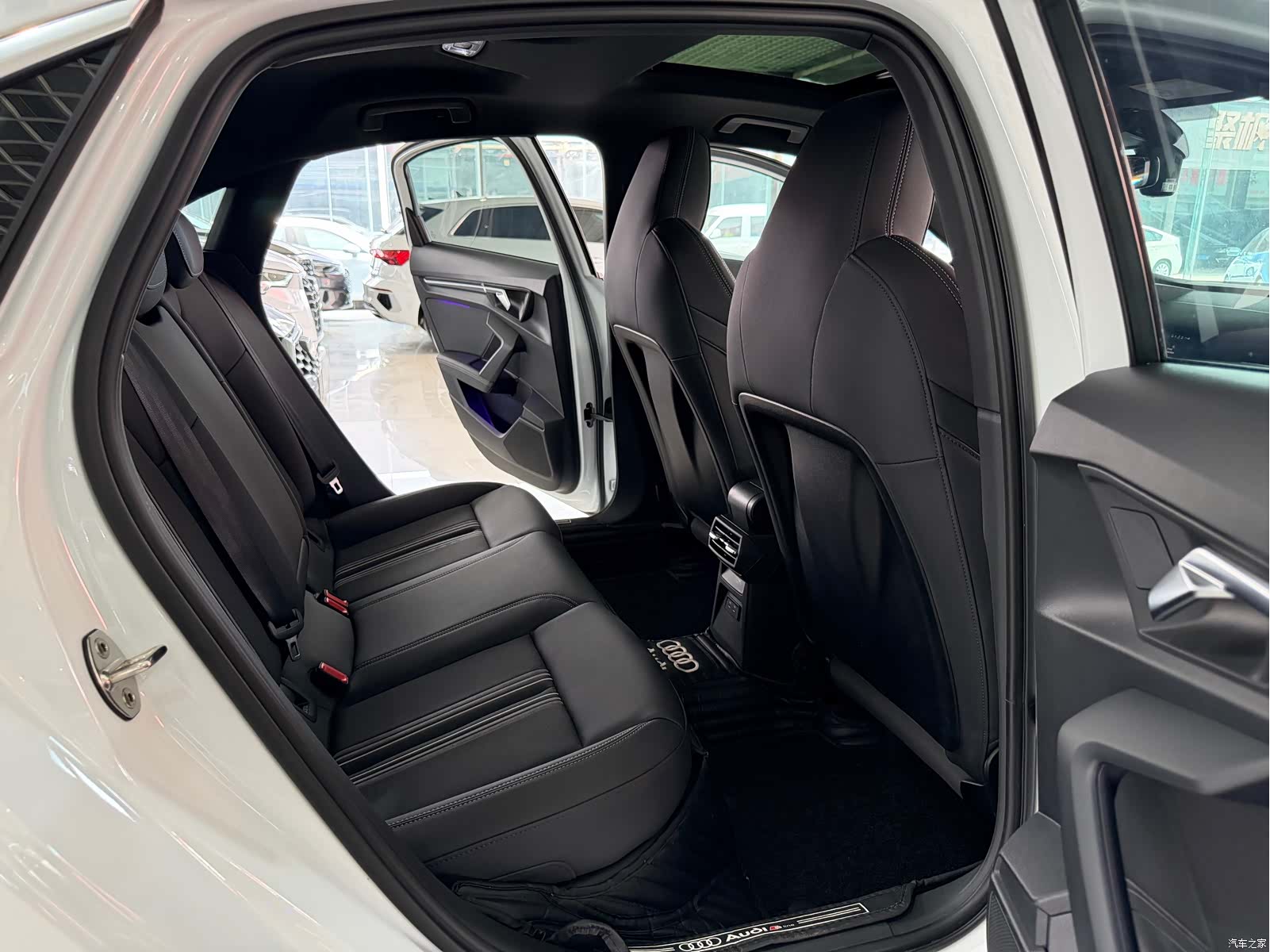 Audi A3, 2023 10