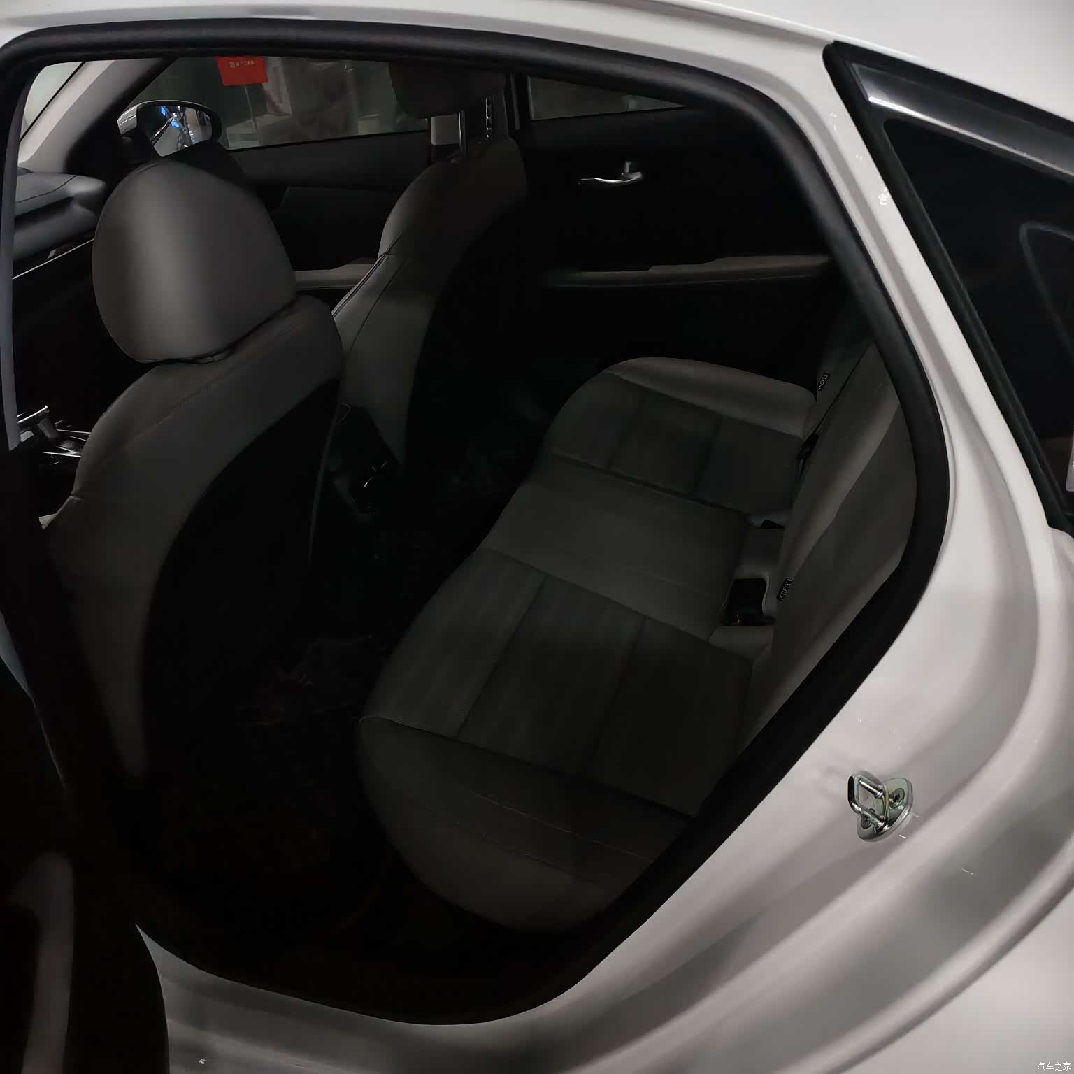 Kia K3, 2023 все фото