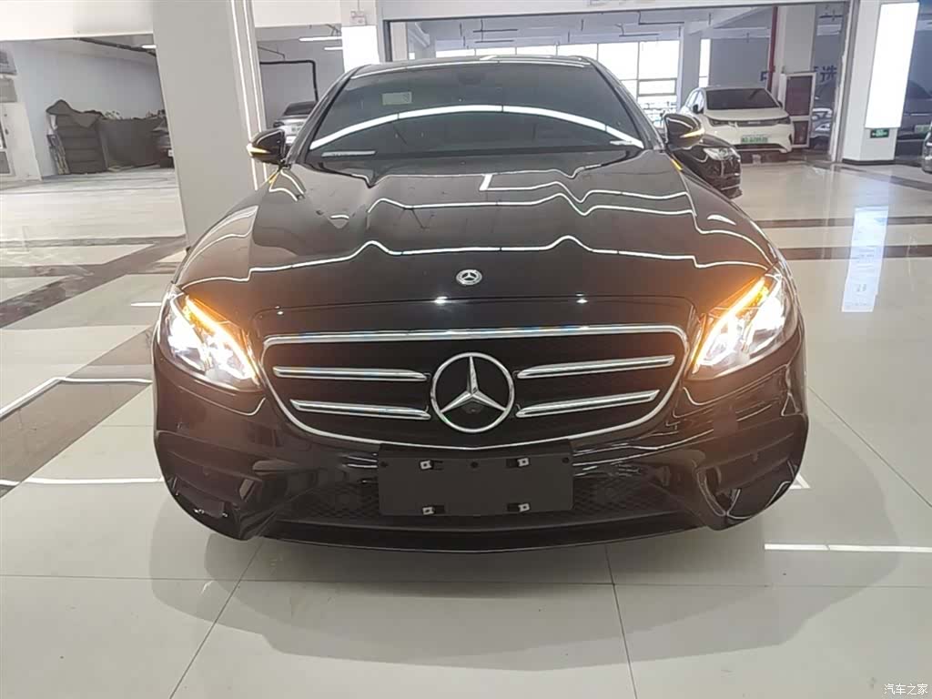 Mercedes-Benz E-Class, 2018 3