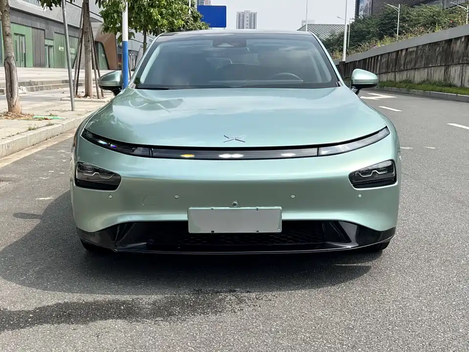 XPENG P7