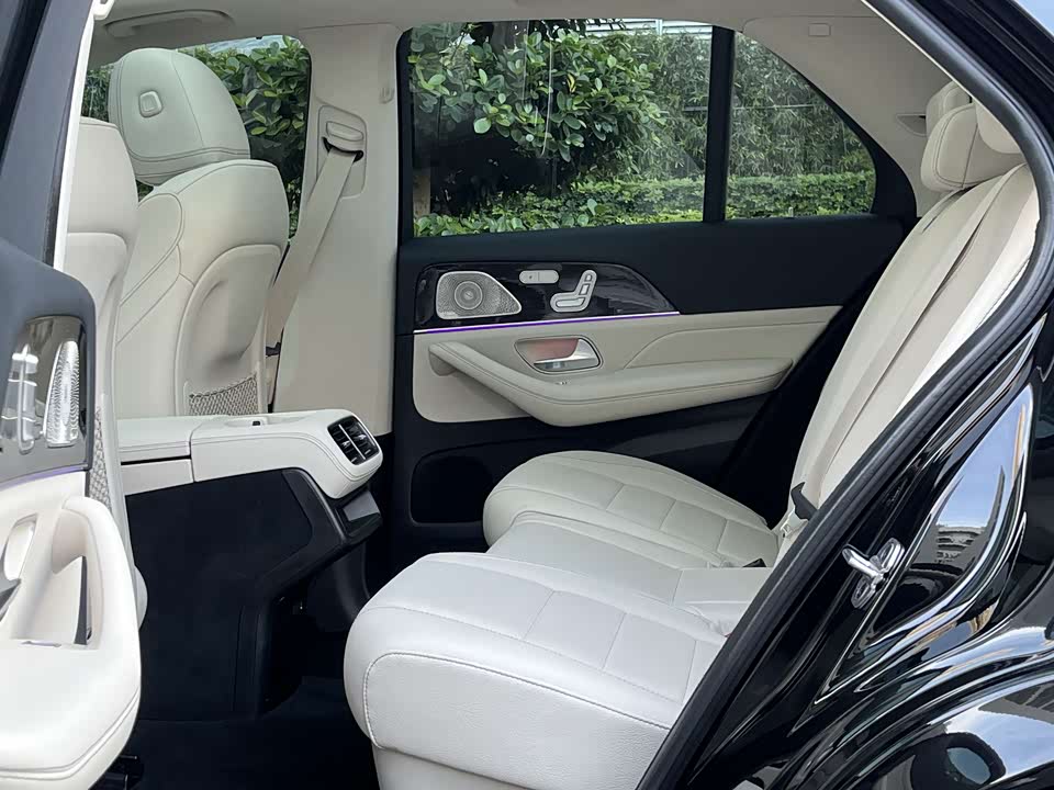 Mercedes-Benz GLE Mercedes-Benz GLE