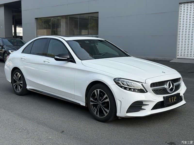 Mercedes-Benz C-Class, 2019 3