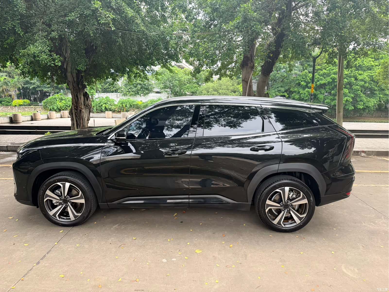 Geely Boyue, 2025 7