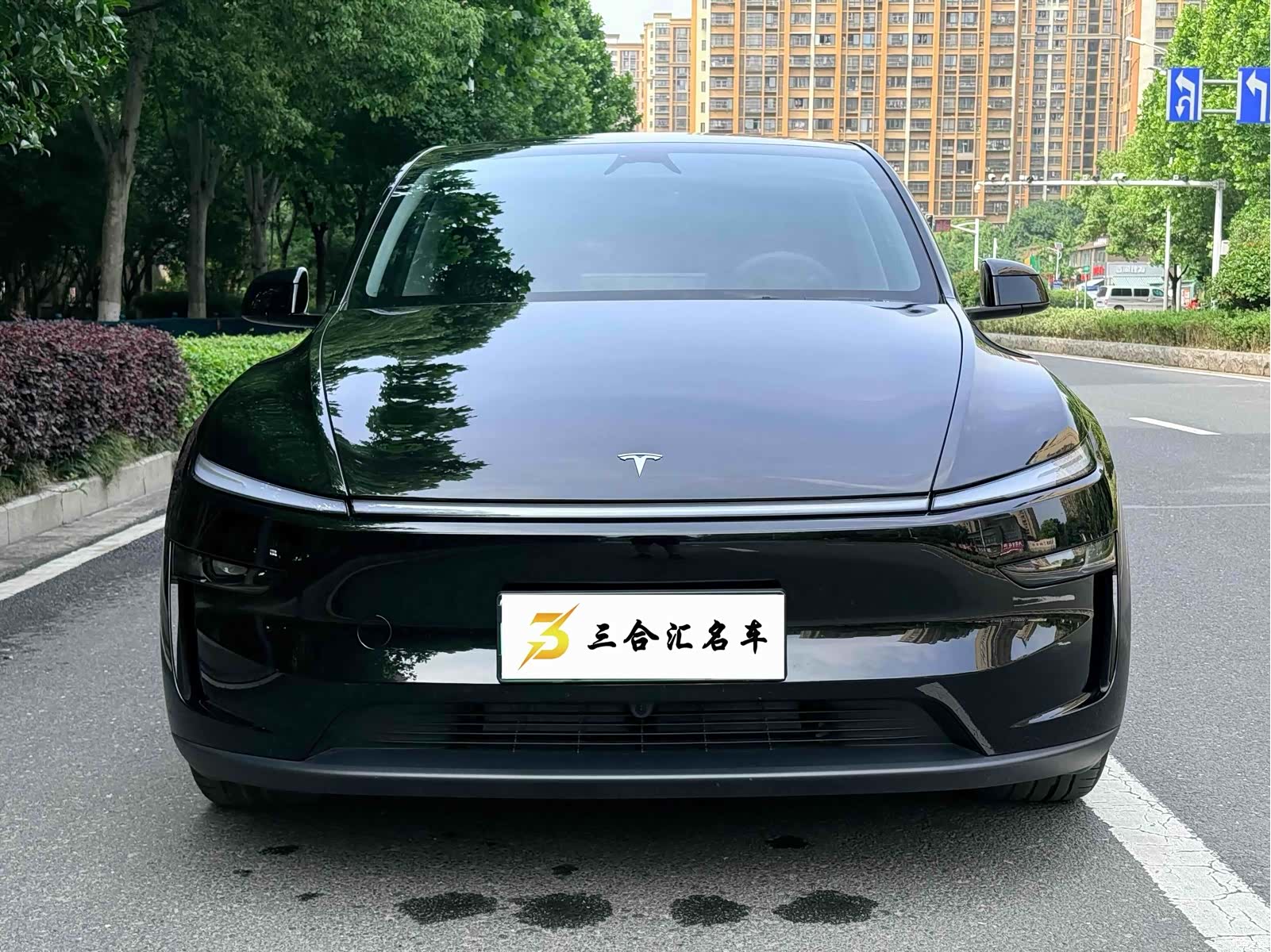 Tesla Model Y, 2025 2