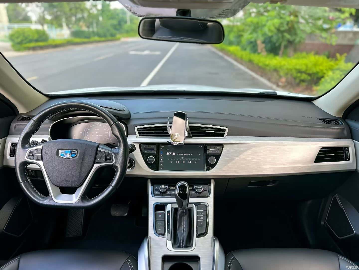 Geely Boyue, 2019 8