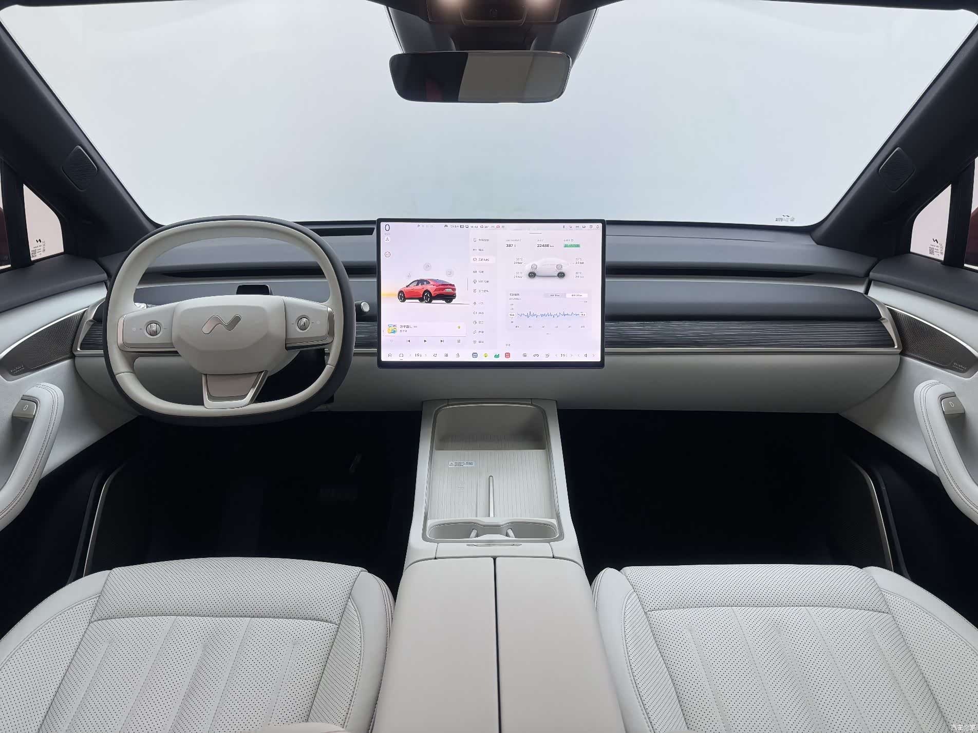 NIO L60, 2025 8