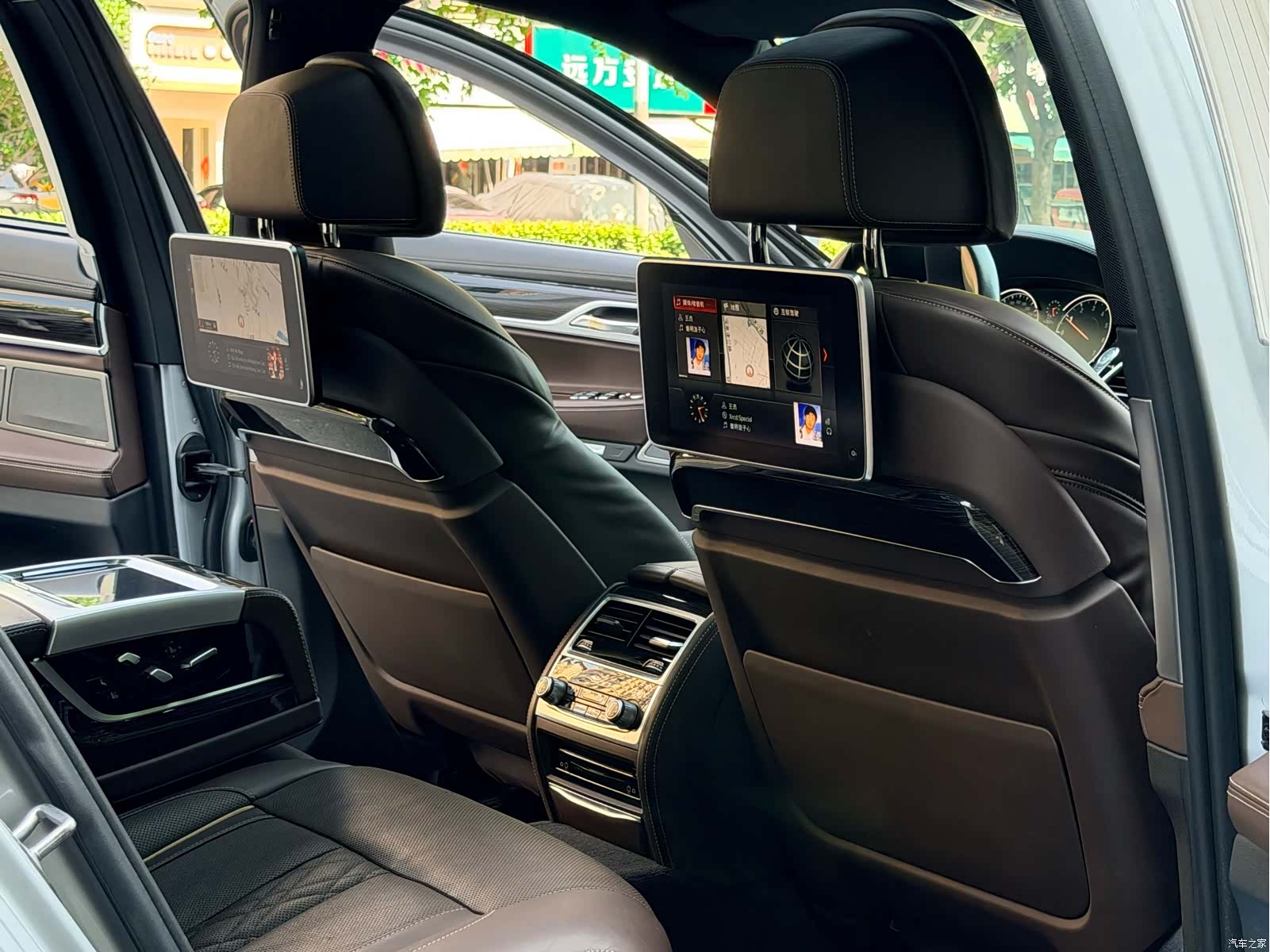 BMW 7 Series, 2017 17