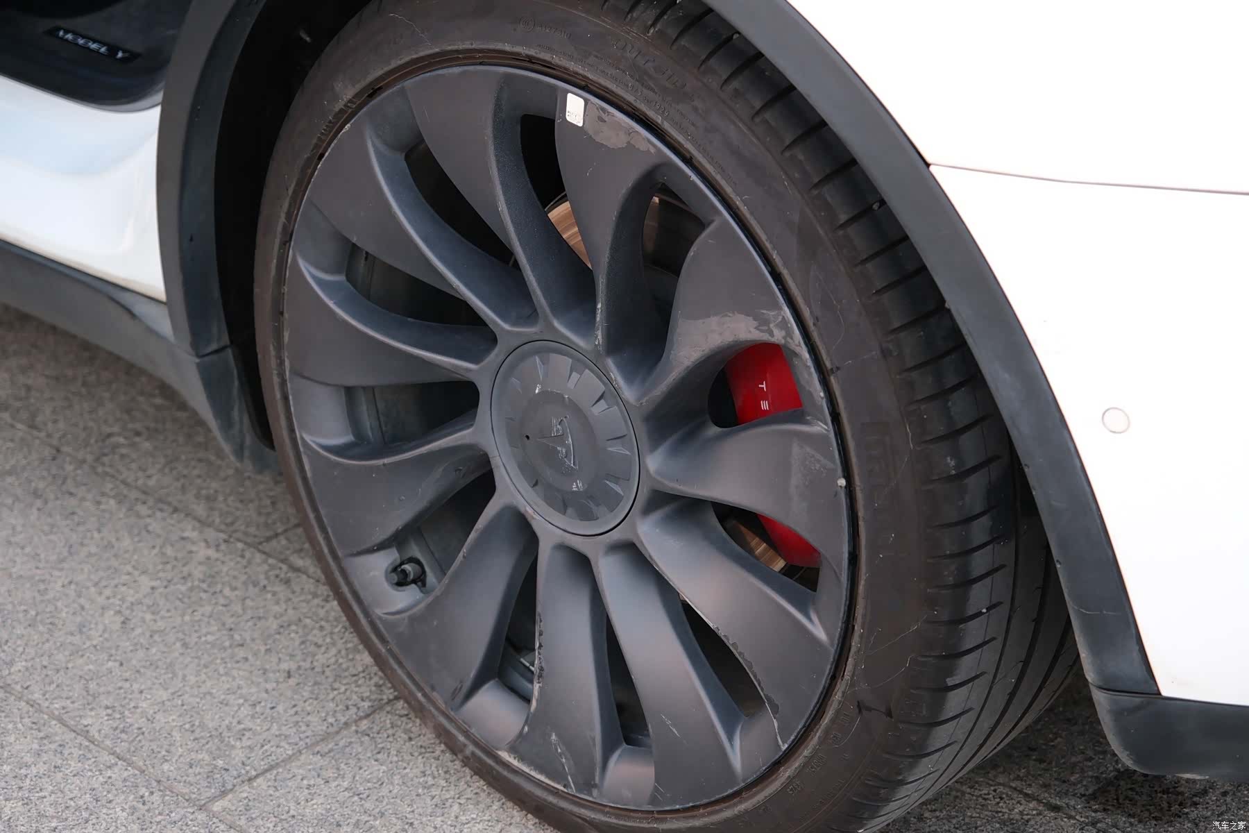Tesla Model Y, 2022 8