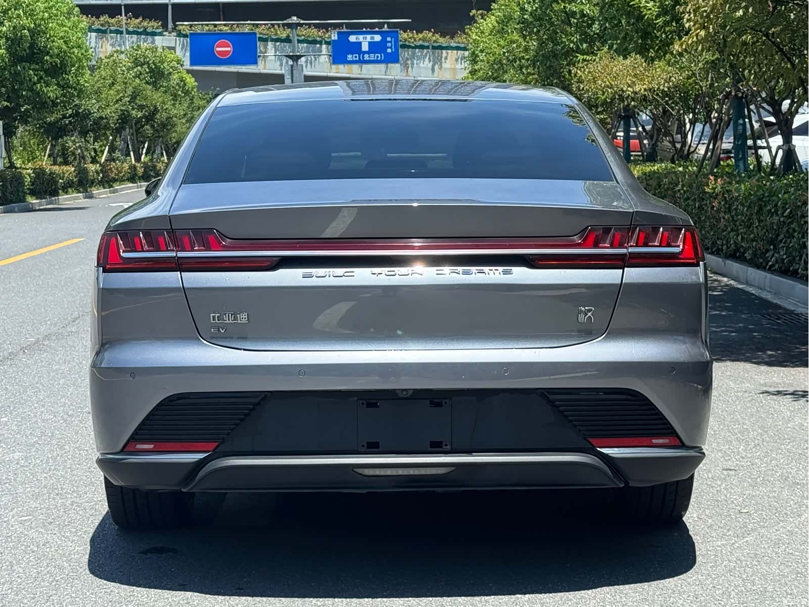 BYD Han, 2022 4