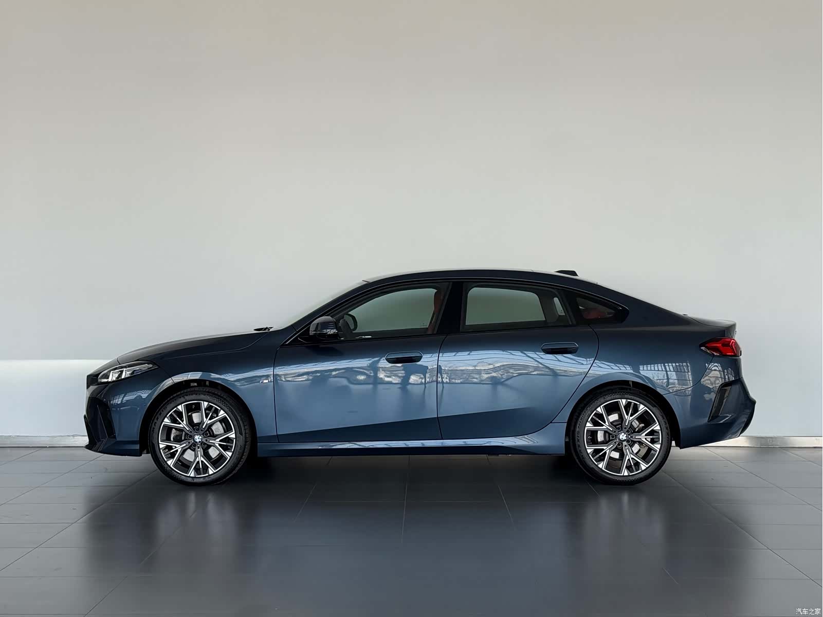 BMW 2 Series, 2025 3