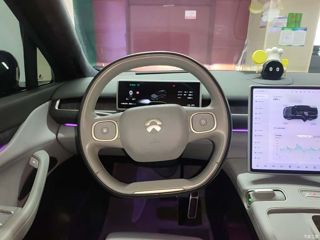 NIO ES8, 2023 11