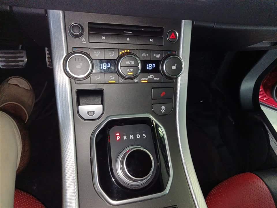 Land Rover Range Rover Aurora Land Rover Range Rover Aurora