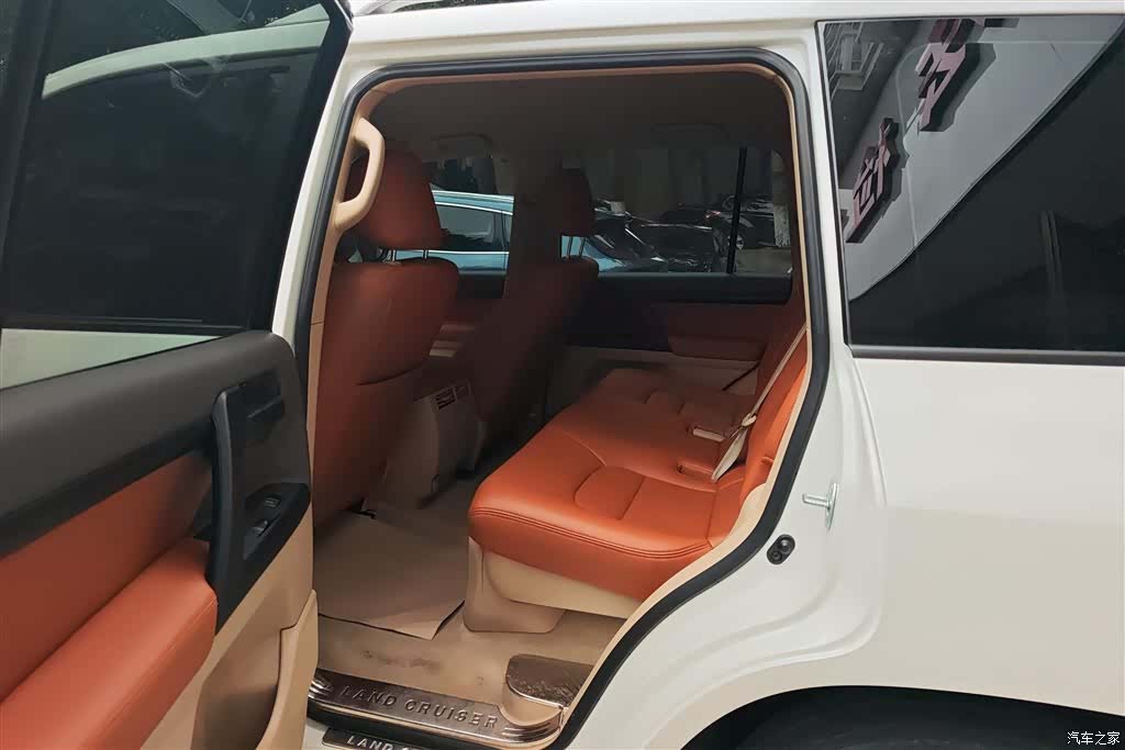 Toyota Land Cruiser, 2015 11