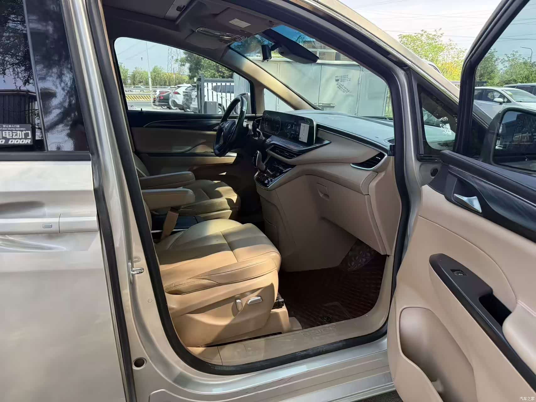 Buick GL8, 2020 17