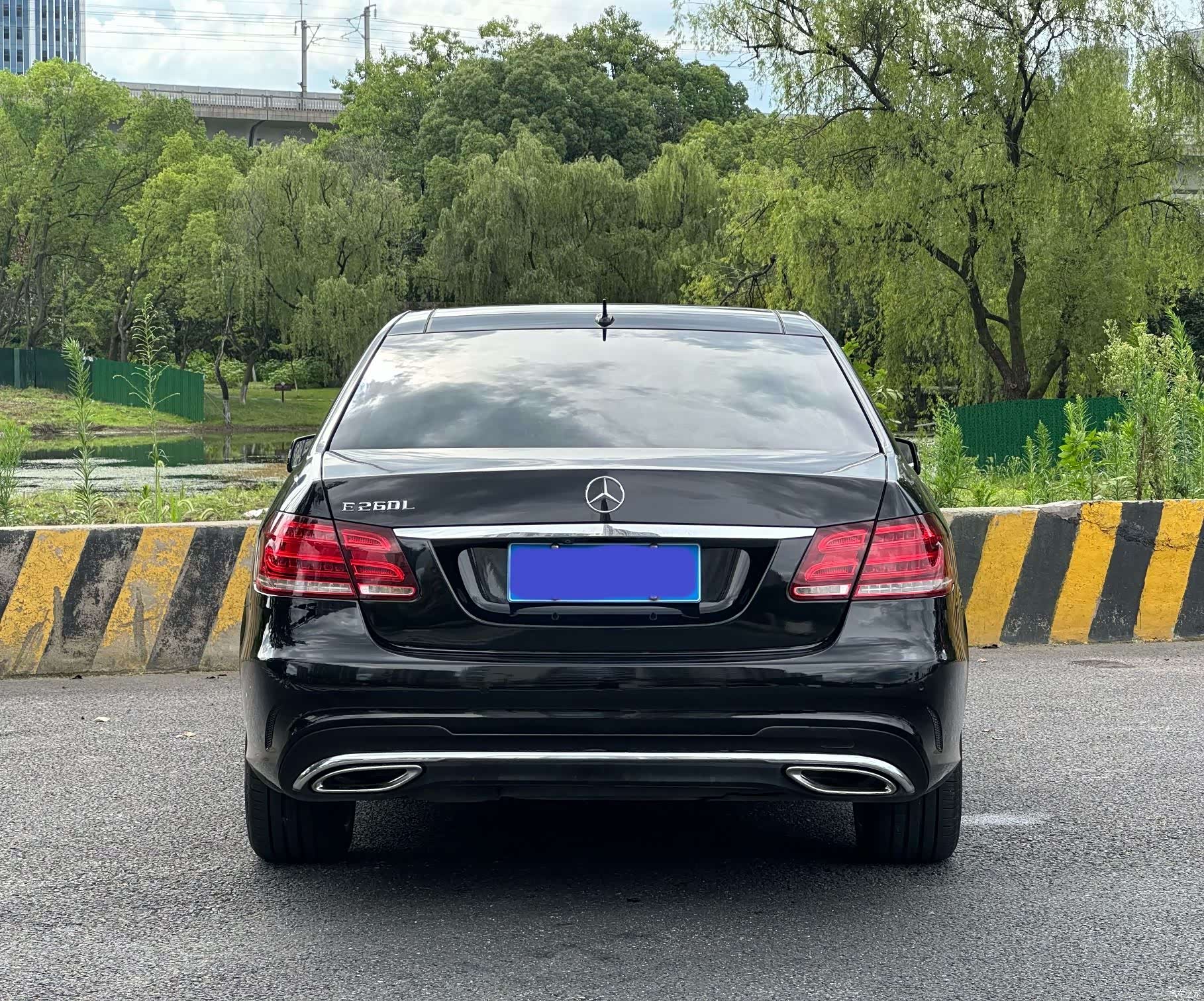 Mercedes-Benz E-Class, 2016 6