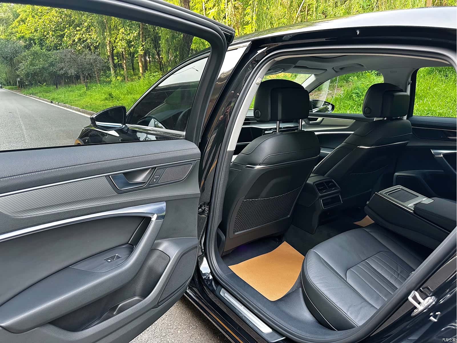 Audi A6L, 2020 7