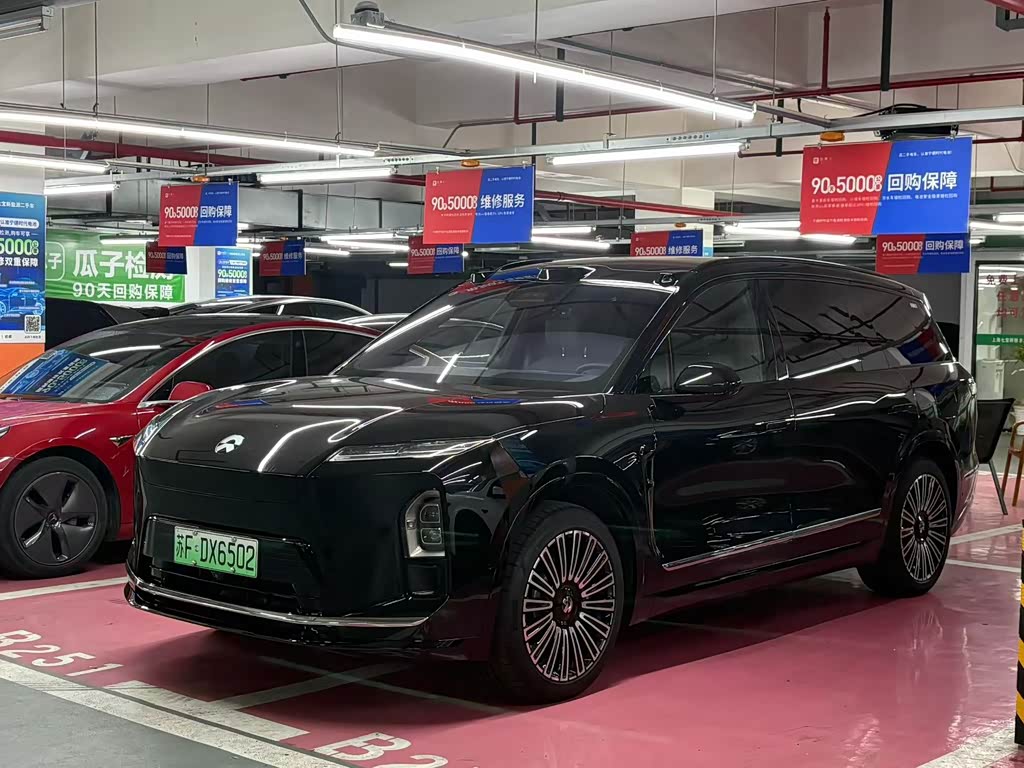 NIO ES8