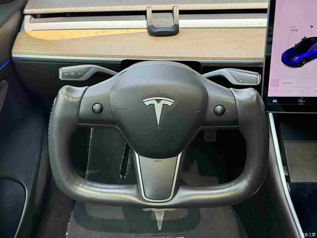 Tesla Model 3, 2020 6