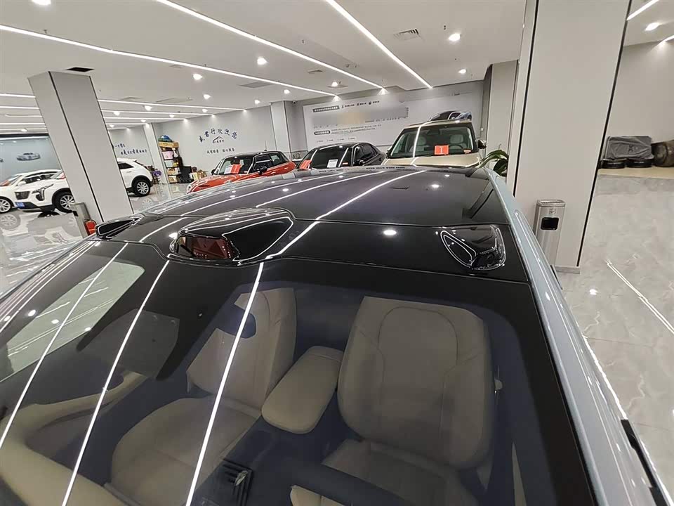 NIO ET5