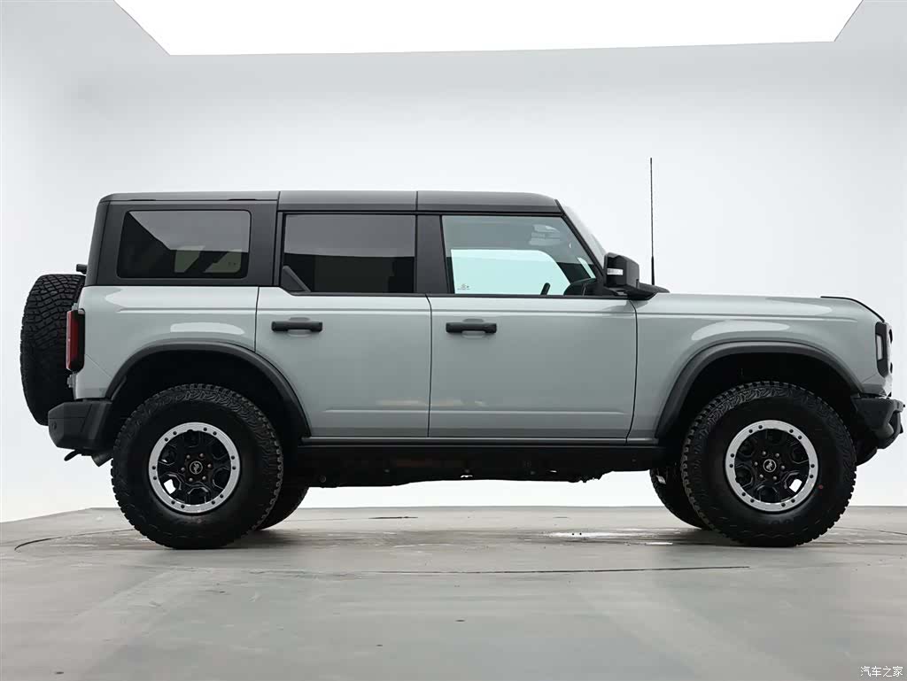 Ford Bronco, 2025 все фото