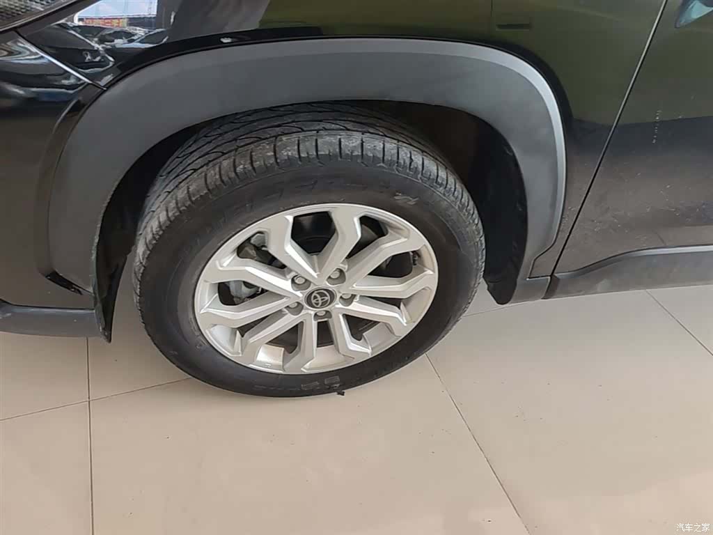 Toyota Frontlander, 2024 23