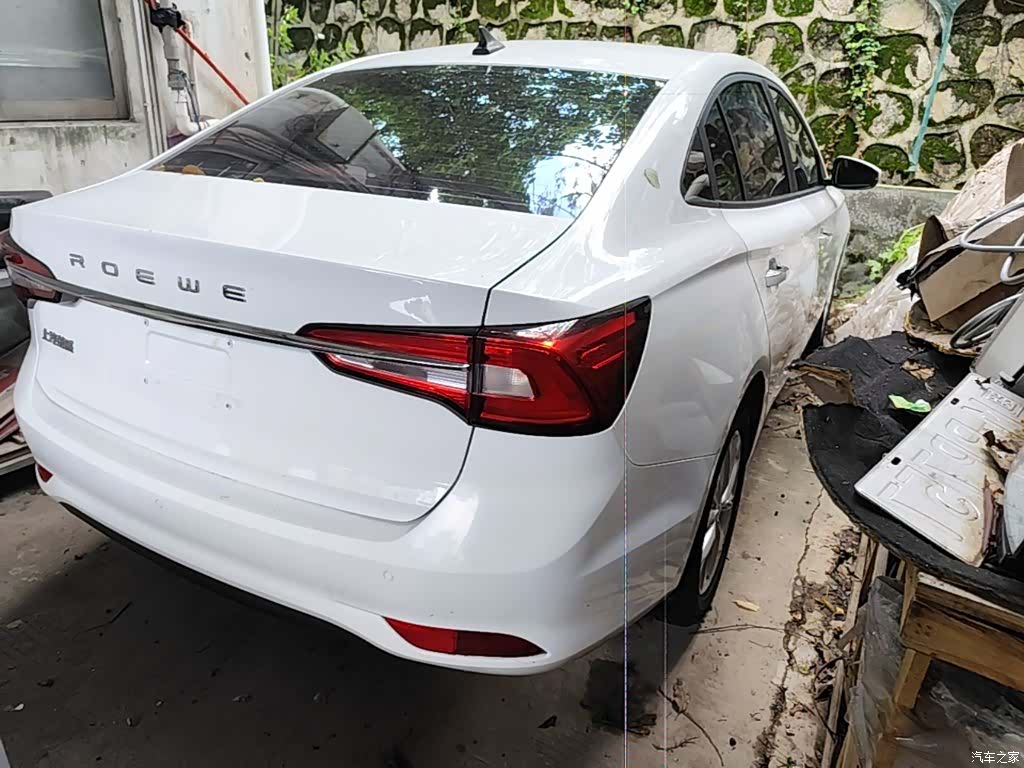 Roewe i5, 2021 7