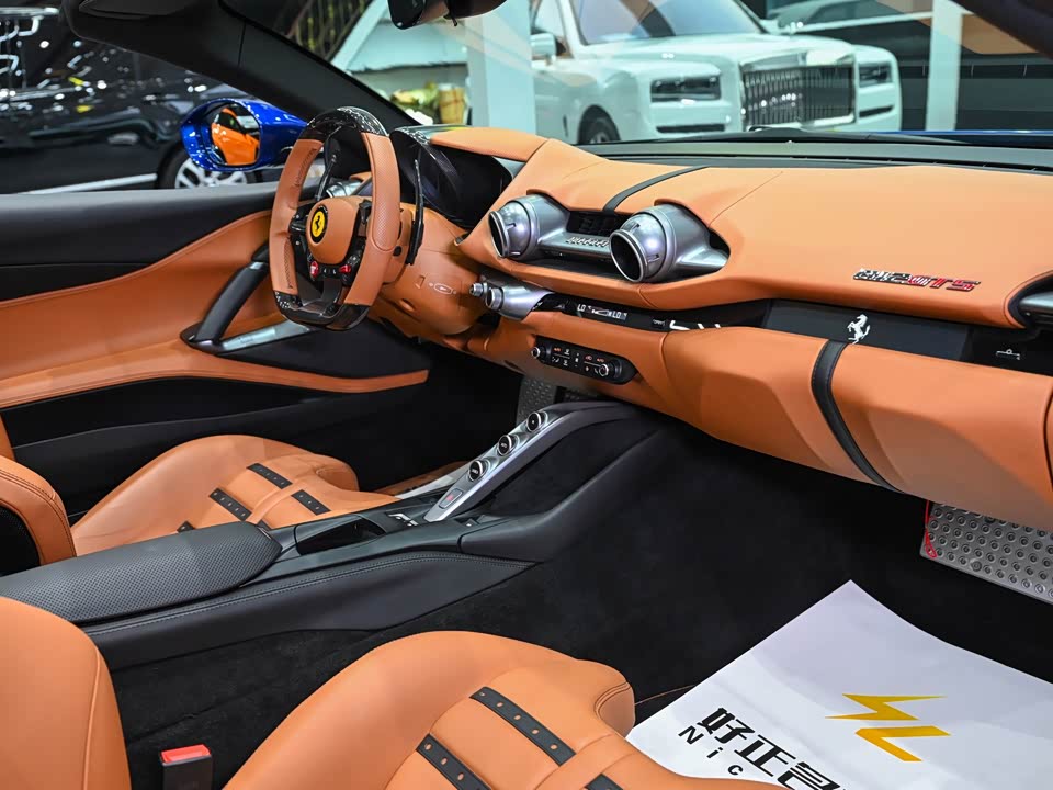 Ferrari 812