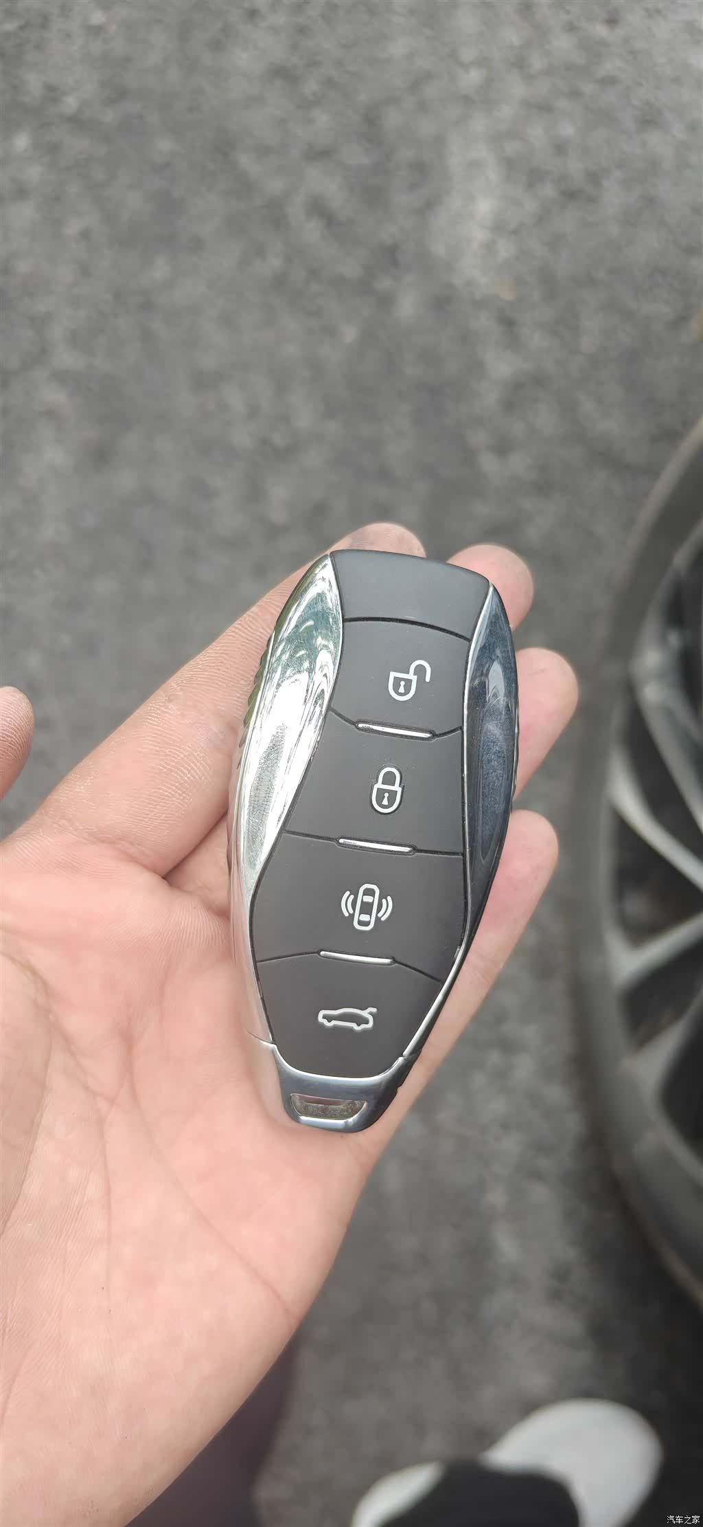 Hongqi HS7, 2024 9