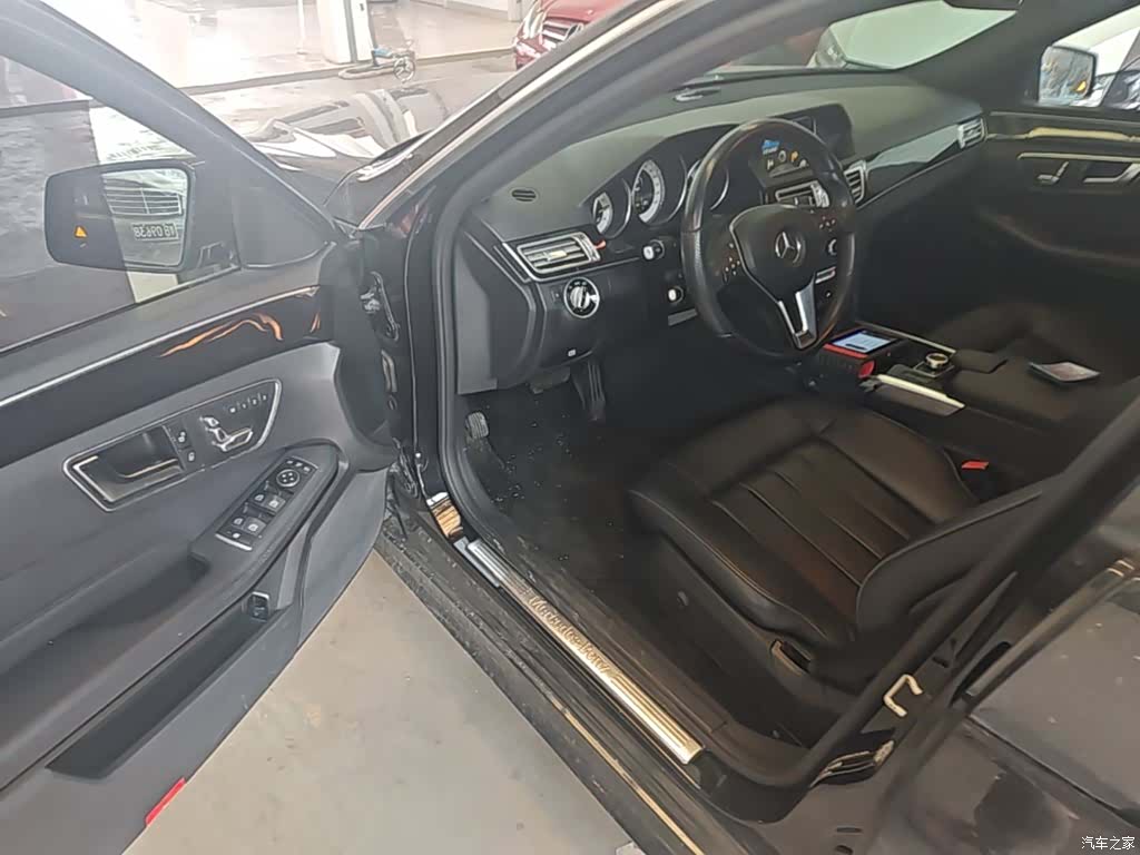 Mercedes-Benz E-Class, 2017 16