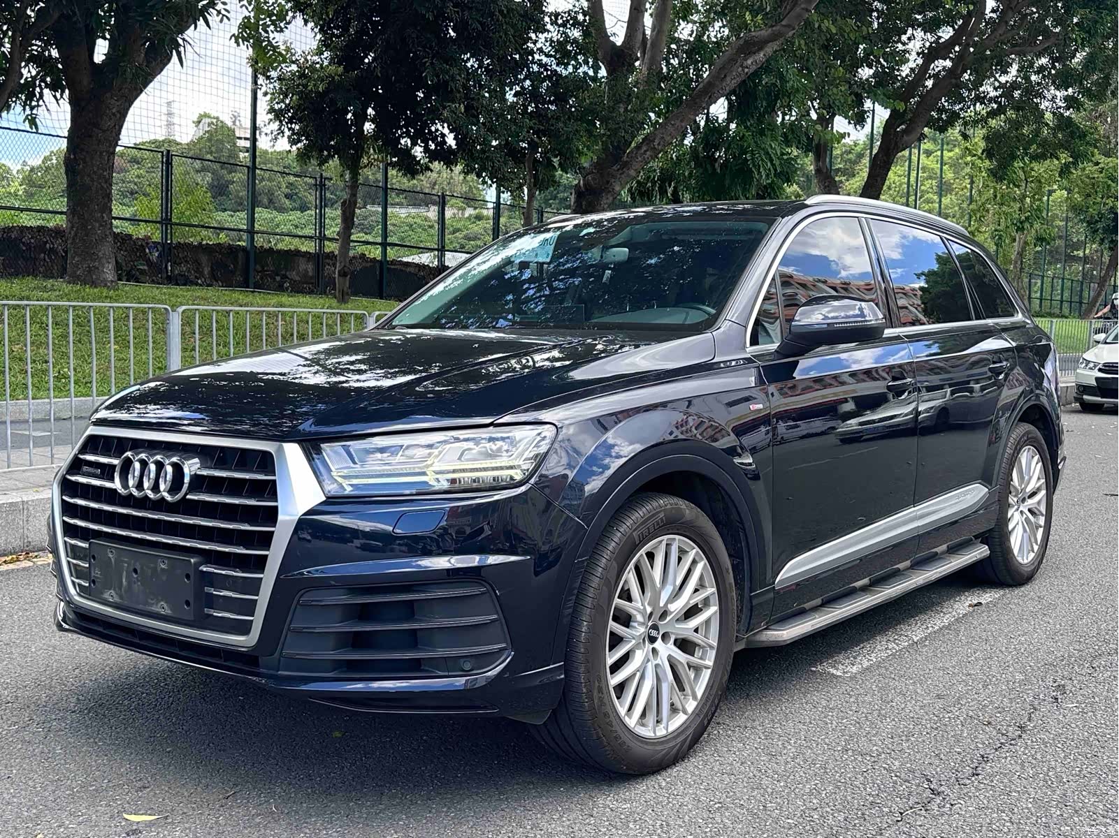 Audi Q7, 2016 1