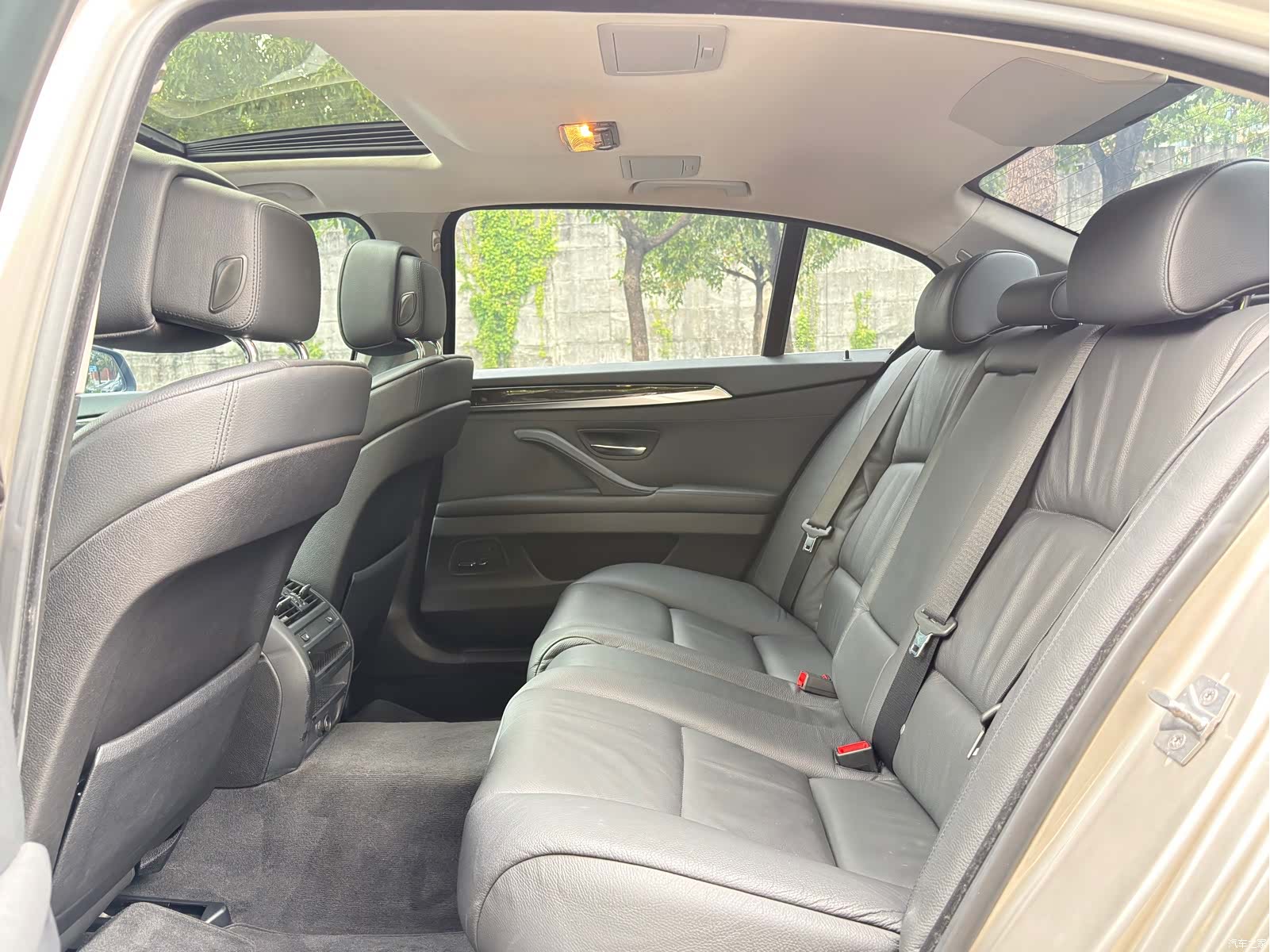 BMW 5 Series, 2013 все фото