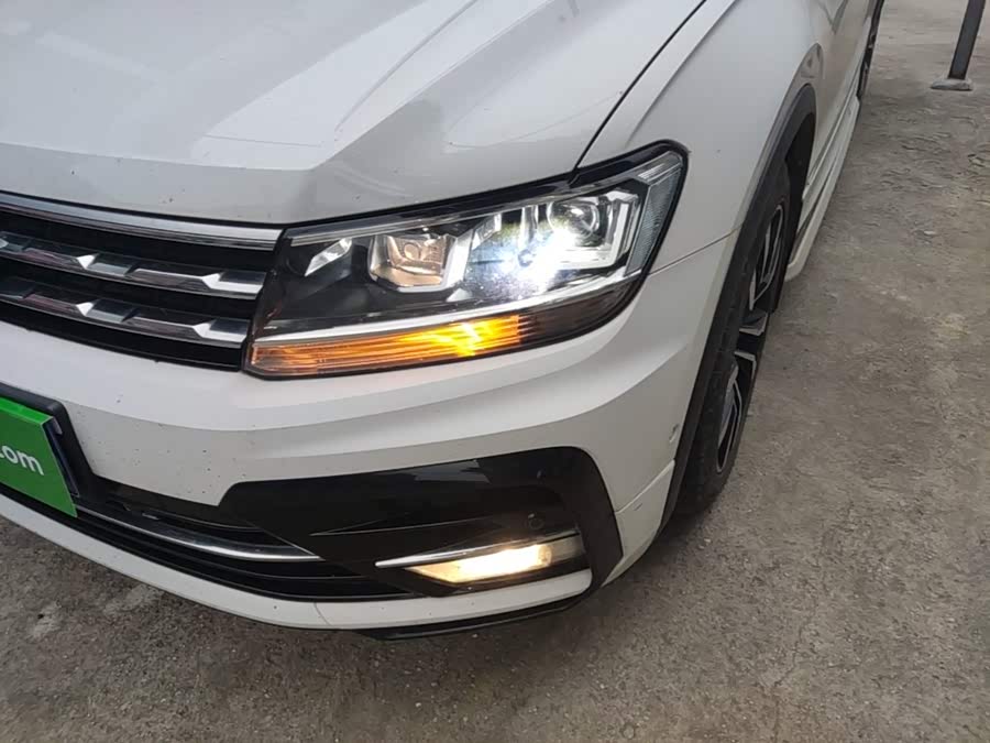 Volkswagen Tiguan L 2021, фото 23