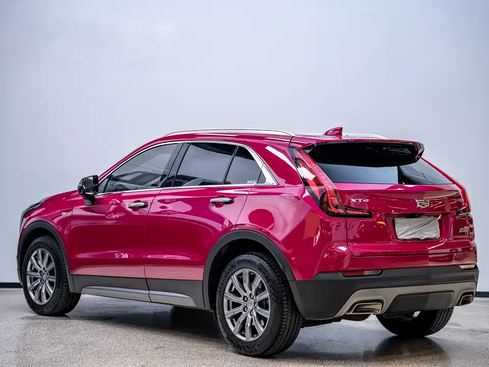 Cadillac XT4